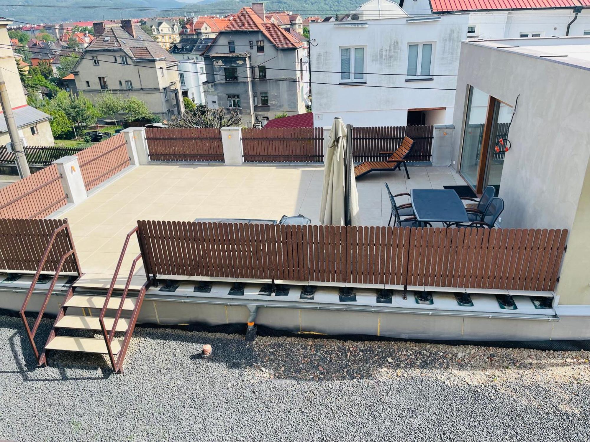 Jenys Apartment Usti 2 Ústí nad Labem Exterior foto